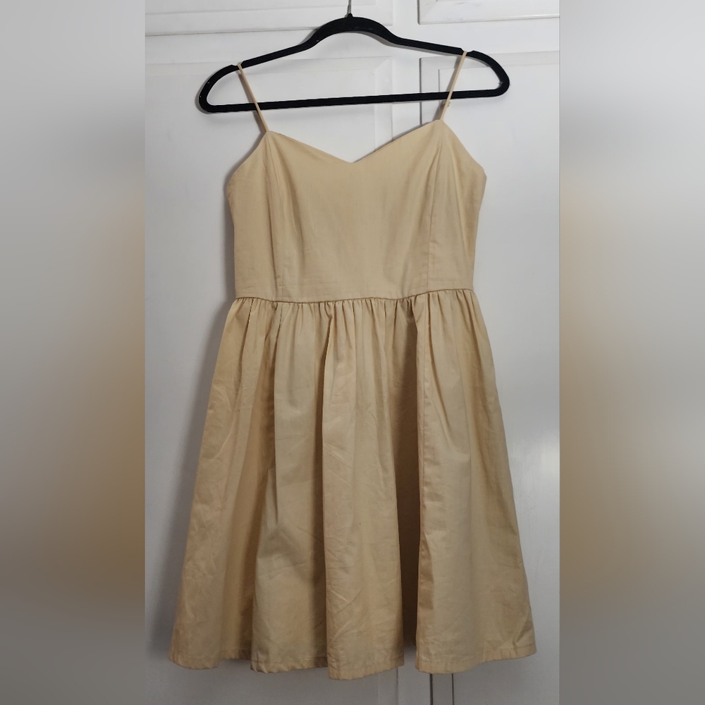 H&M Smocked Maxi Dress Casual Sun Dress Sleeveless Light Yellow Size Small
